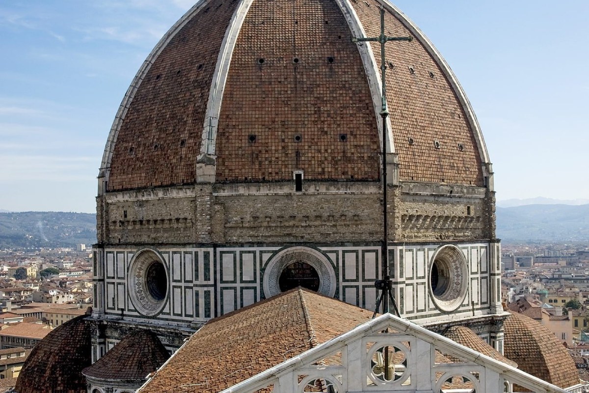 La cúpula de la Catedral de Santa María del Fiore de cerca